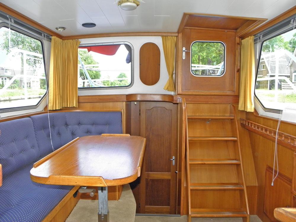 Wheelhouse, Accommodation